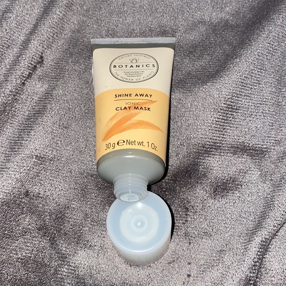 🎀5 piece brand new skincare bundle! - Picture 4 of 6